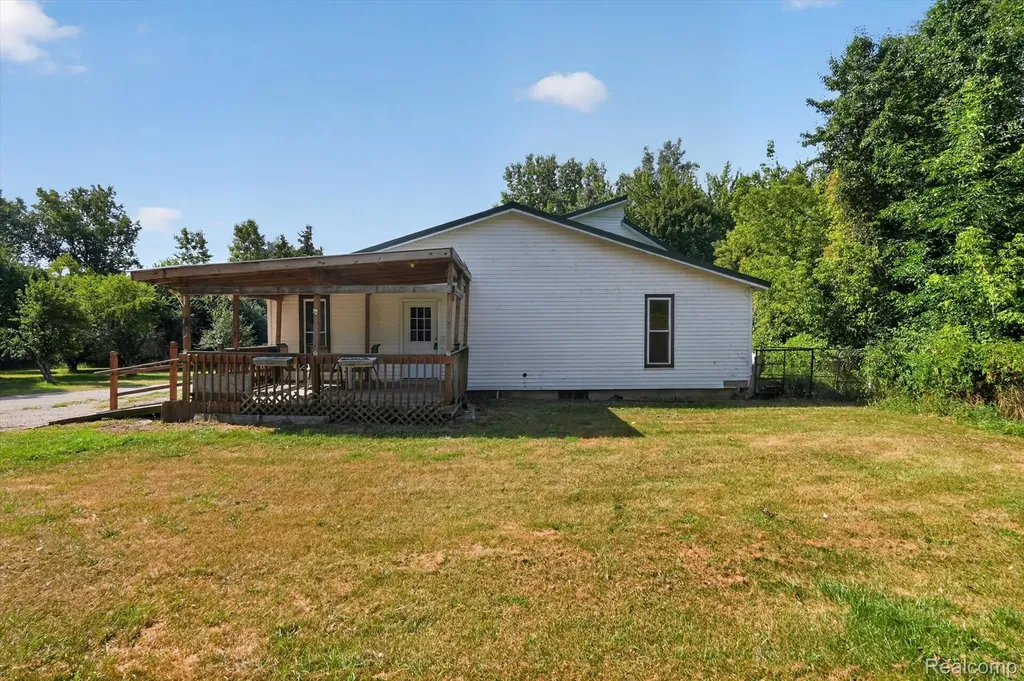 10470 Baldwin Road Gaines Township MI 48436