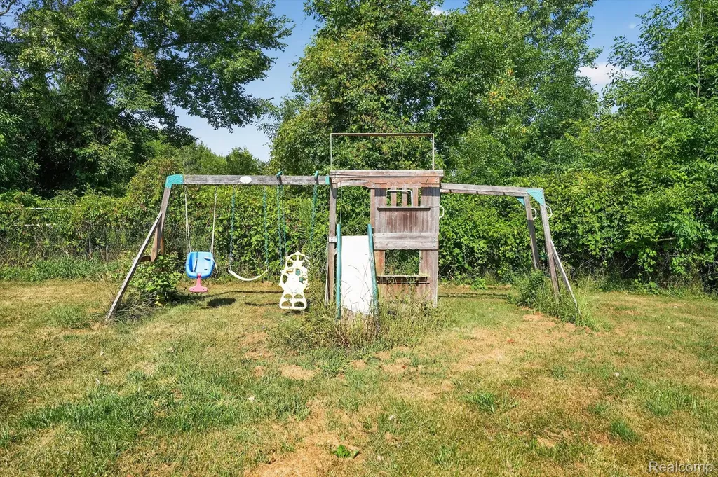 10470 Baldwin Road Gaines Township MI 48436