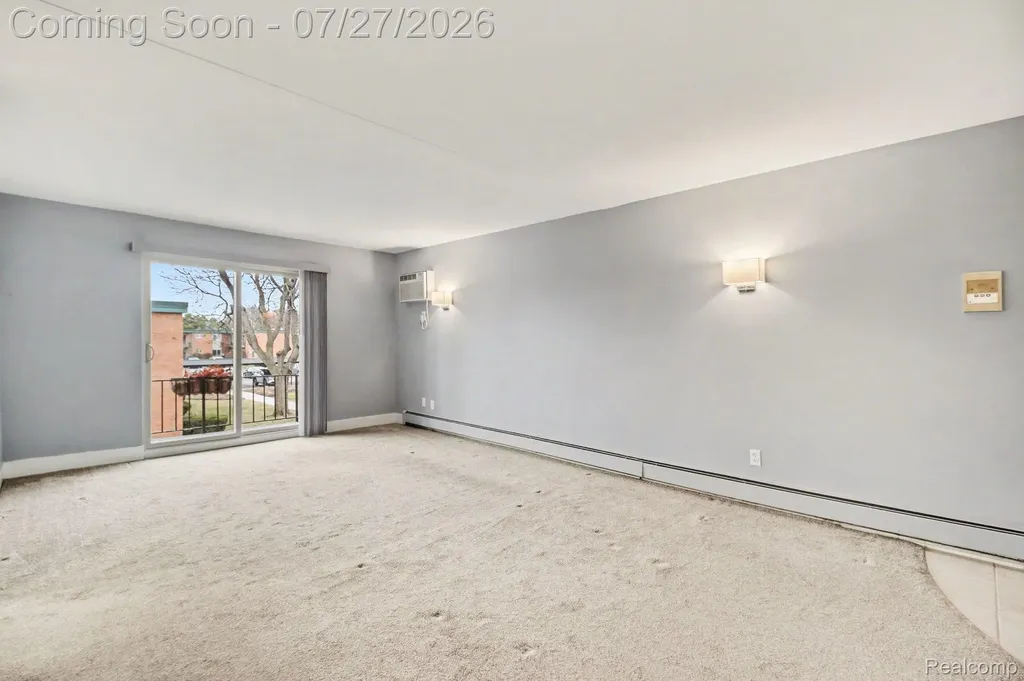 1840 Axtell Drive Troy City MI 48084