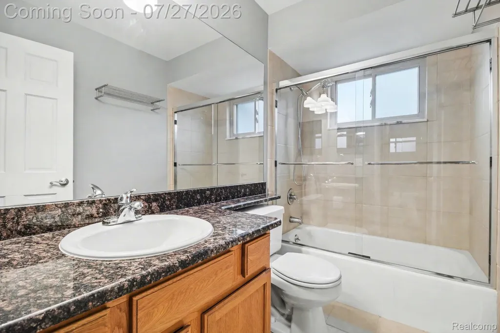 1840 Axtell Drive Troy City MI 48084