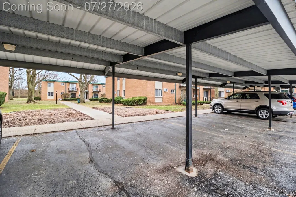 1840 Axtell Drive Troy City MI 48084