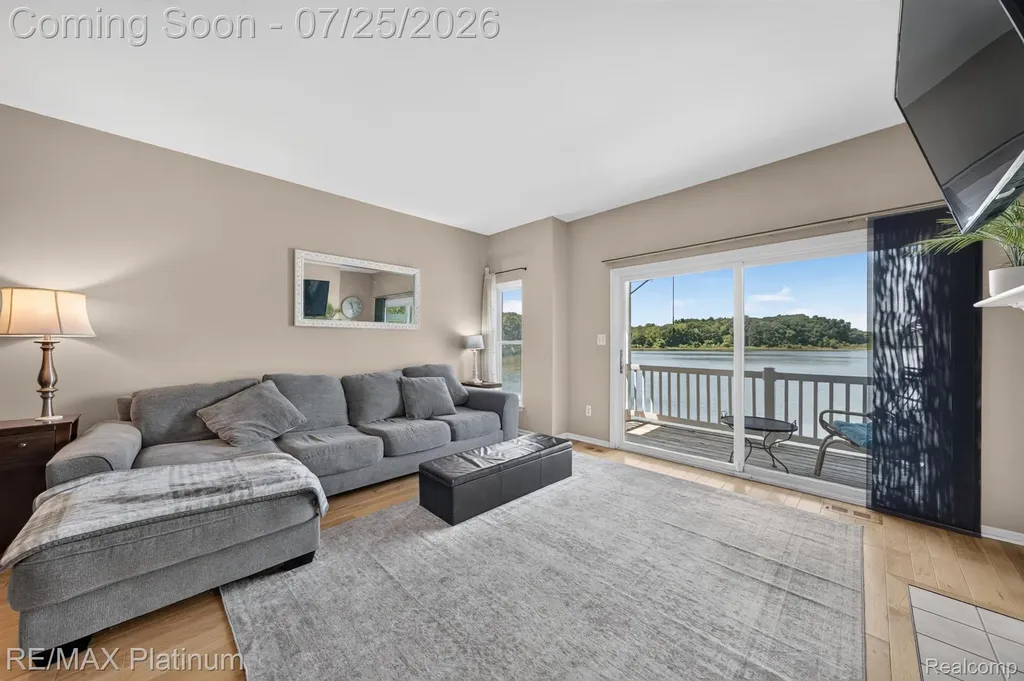 5510 Woodruff Shore Drive Brighton Township MI 48116