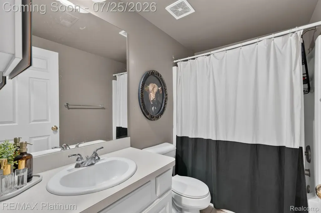 5510 Woodruff Shore Drive Brighton Township MI 48116