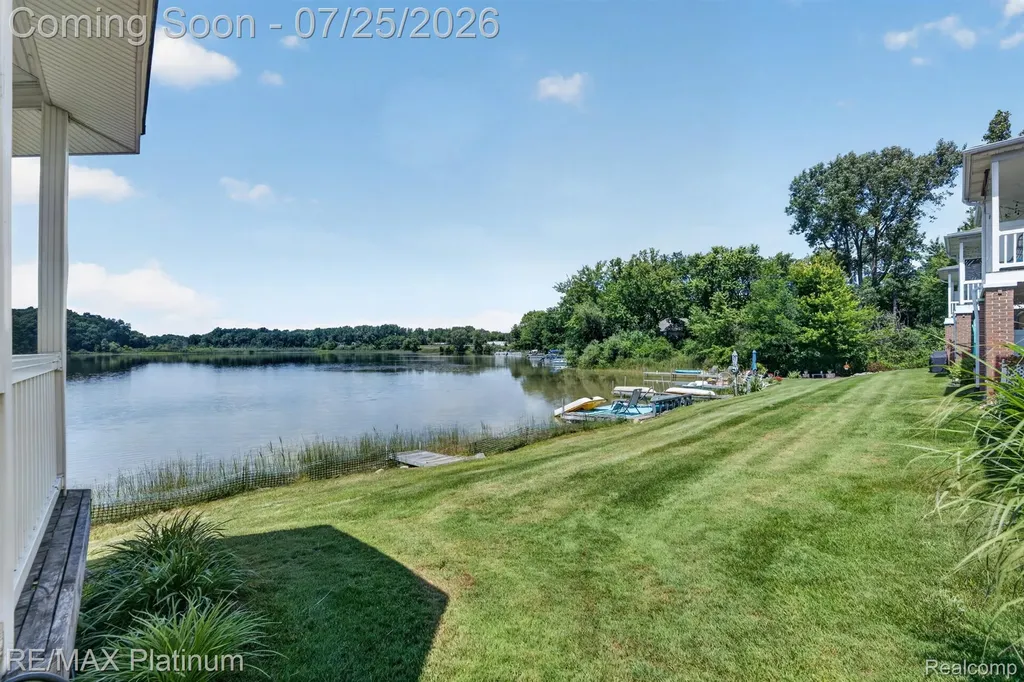 5510 Woodruff Shore Drive Brighton Township MI 48116