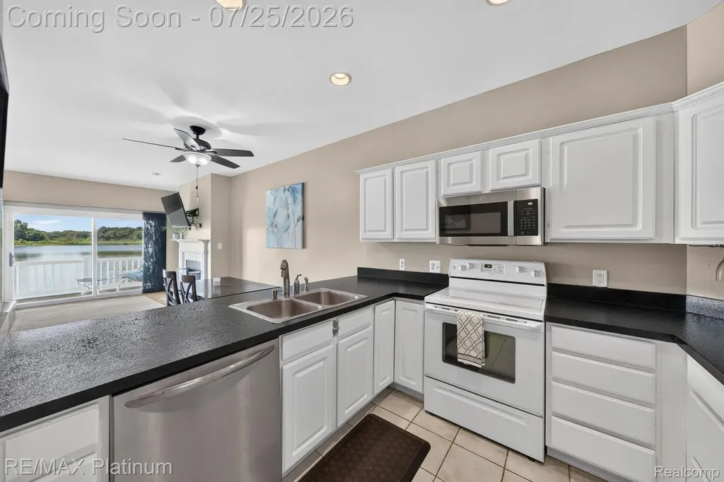 5510 Woodruff Shore Drive Brighton Township MI 48116