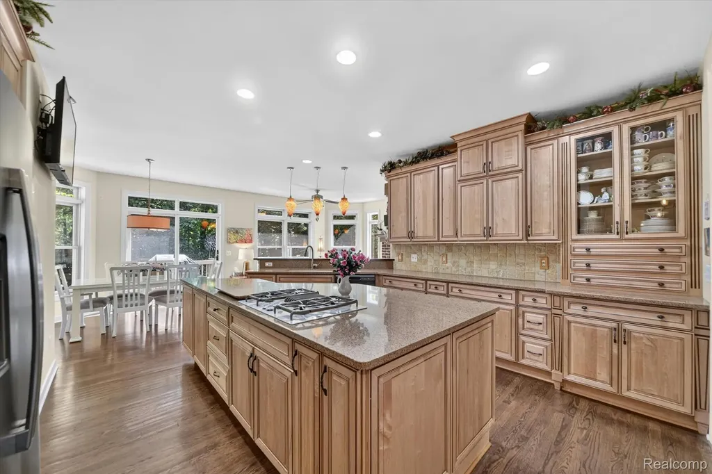 414 Lenox Lane Brighton Township MI 48114