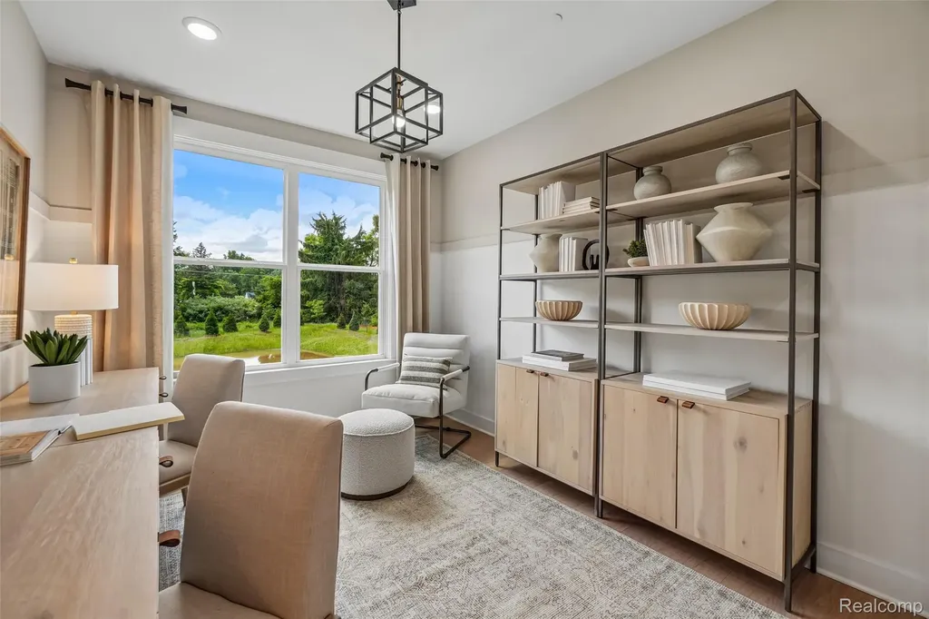 3065 Wyvern Orion Charter Township MI 48359
