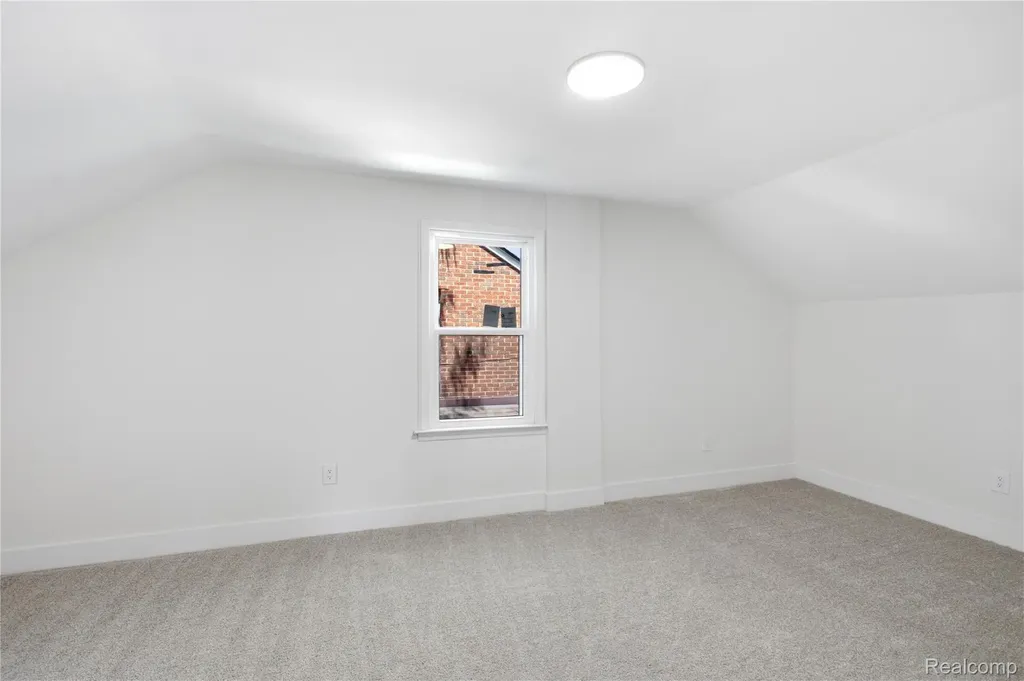 16853 Lindsay Street Detroit City MI 48235