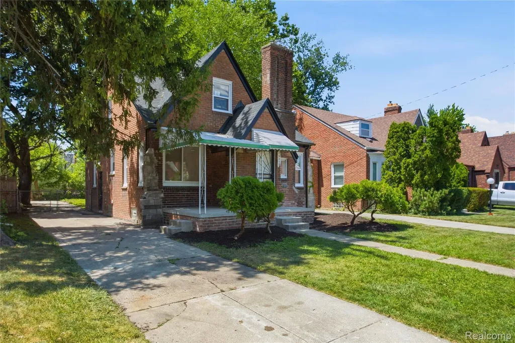 16853 Lindsay Street Detroit City MI 48235