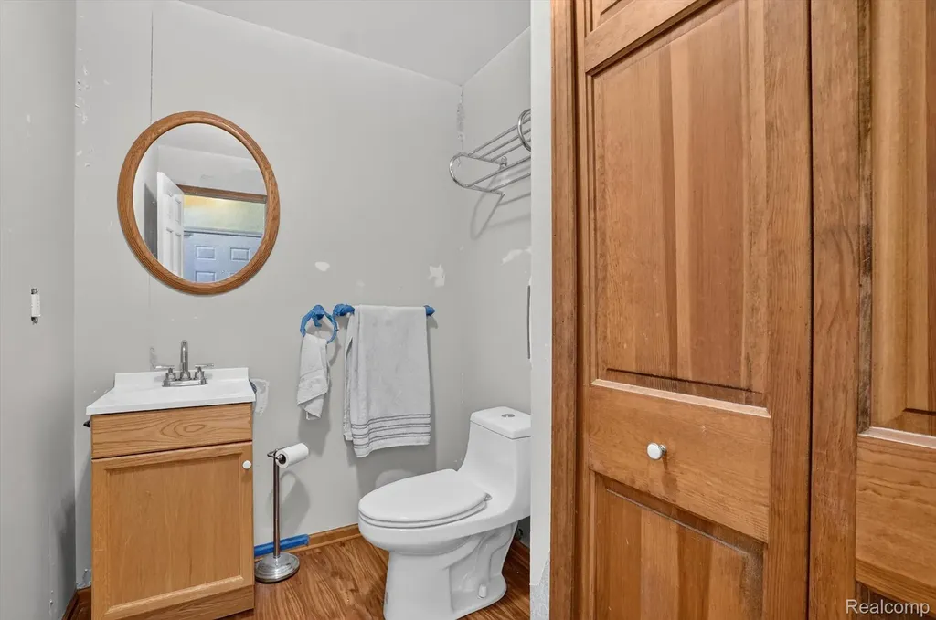 6888 Slawski Drive Handy Township MI 48836