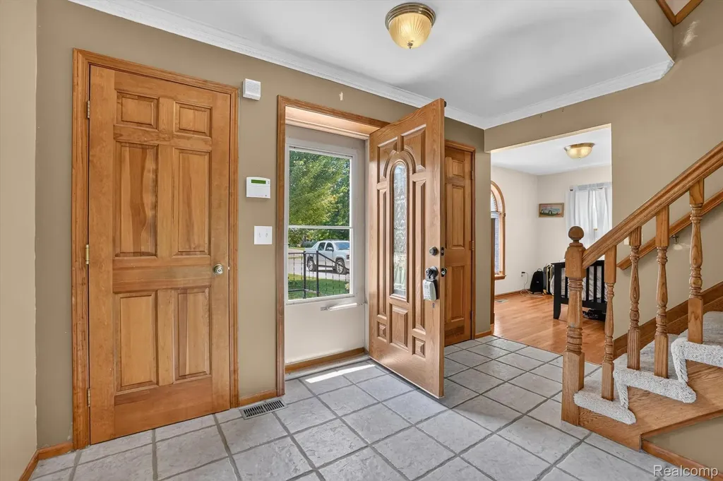 6888 Slawski Drive Handy Township MI 48836