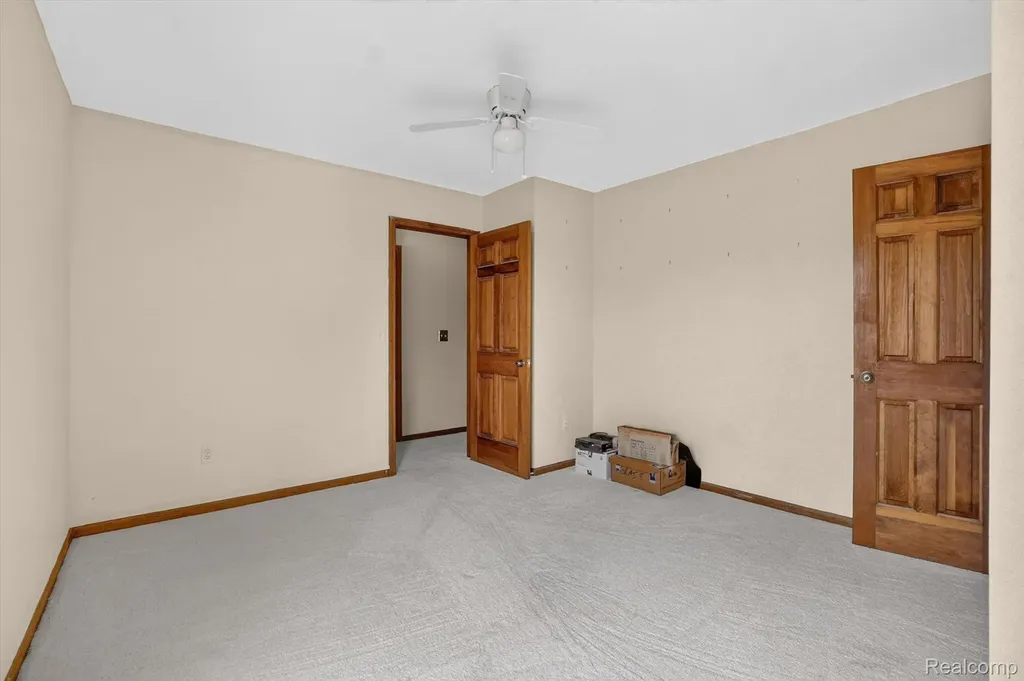 6888 Slawski Drive Handy Township MI 48836
