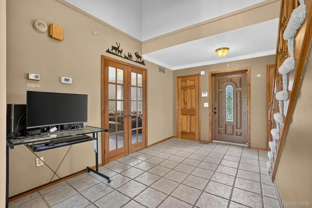 6888 Slawski Drive Handy Township MI 48836