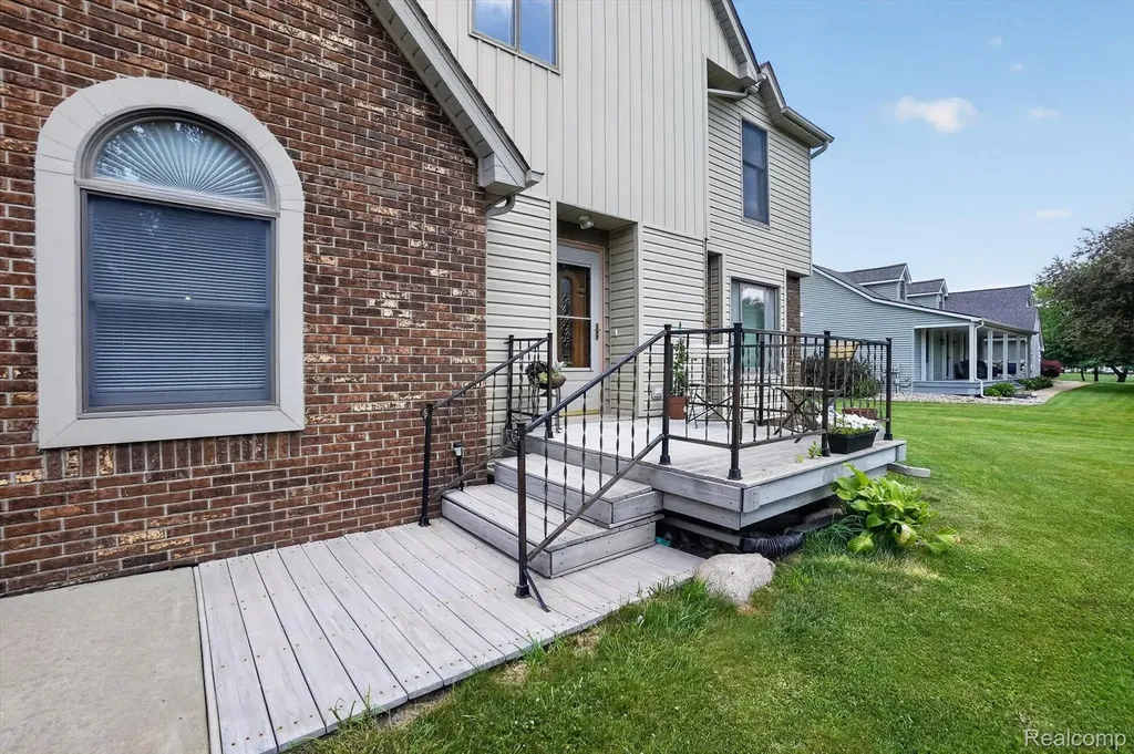 6888 Slawski Drive Handy Township MI 48836