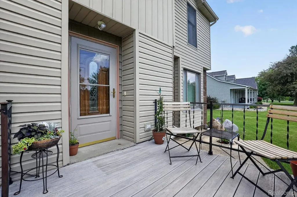 6888 Slawski Drive Handy Township MI 48836