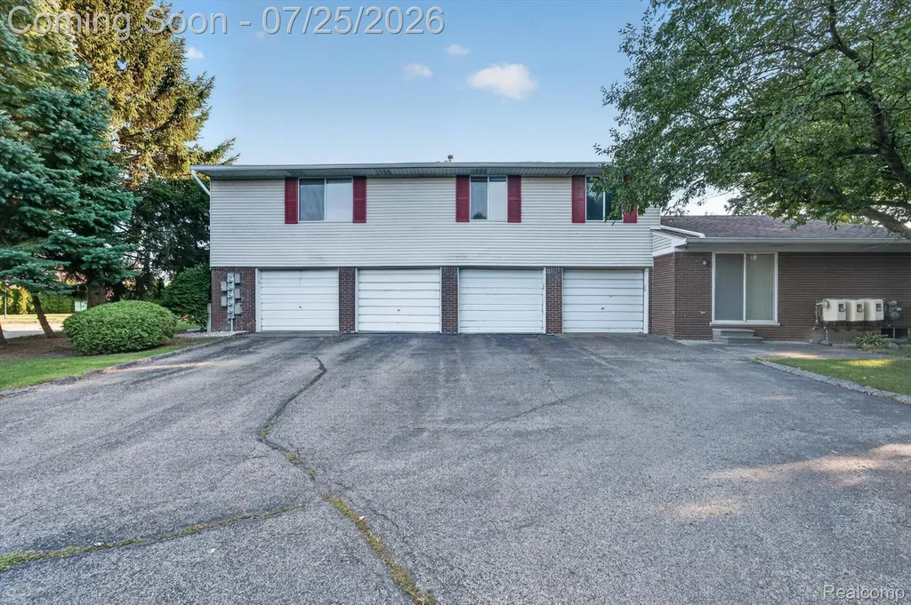 51116 S Foster Road Chesterfield Township MI 48047