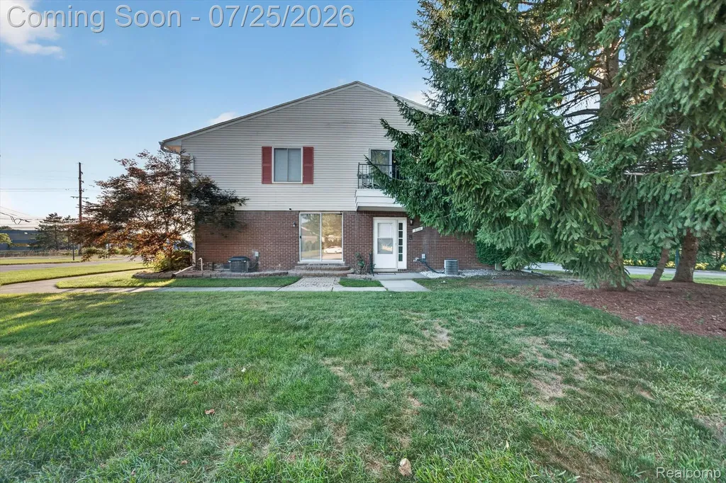 51116 S Foster Road Chesterfield Township MI 48047