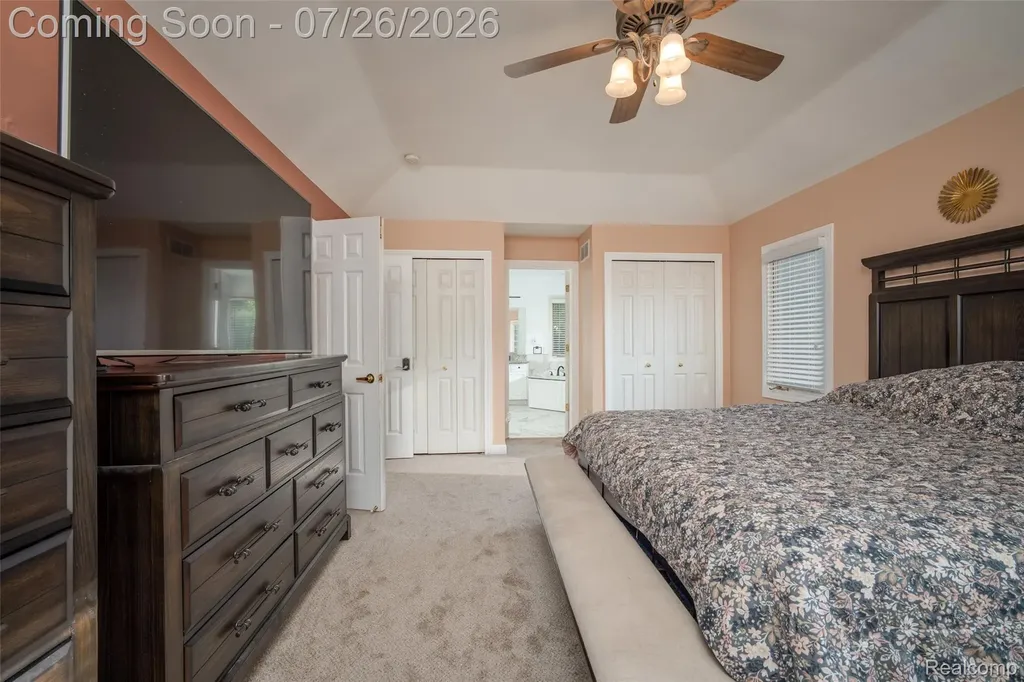 11226 Wilshire Drive Shelby Charter Township MI 48315