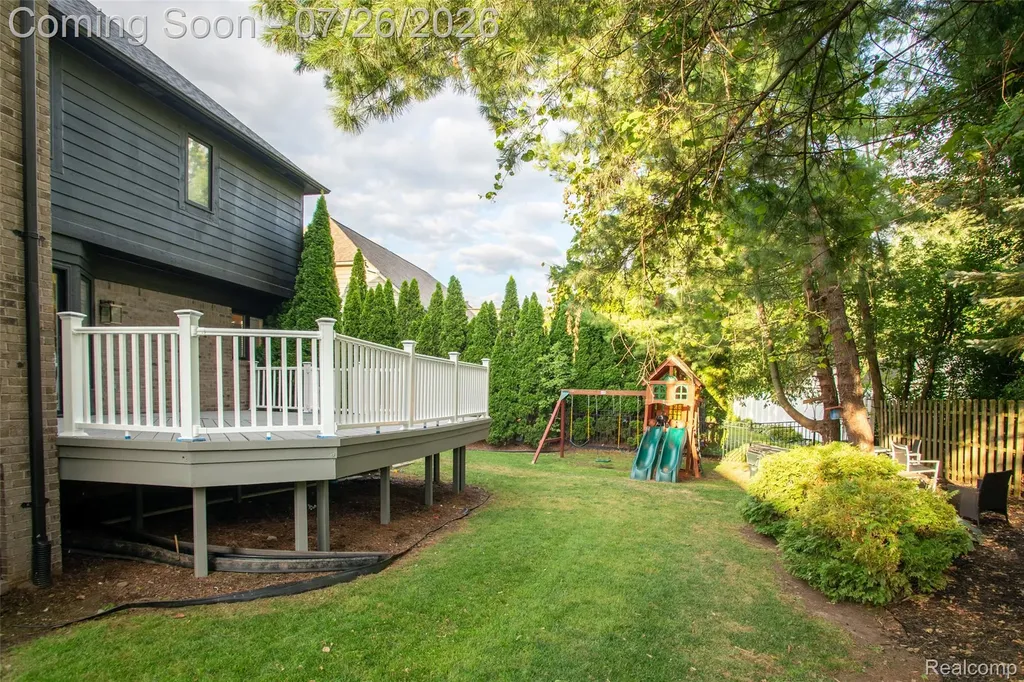 11226 Wilshire Drive Shelby Charter Township MI 48315