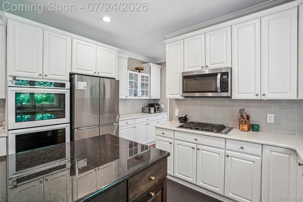 4500 Boxwood Court Oakland Charter Township MI 48306