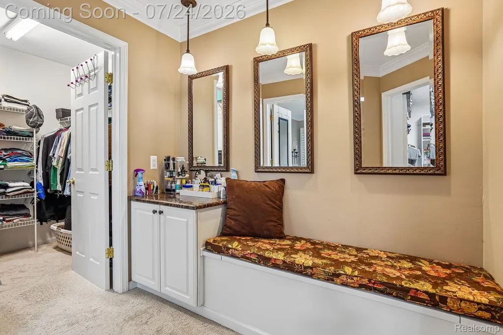4500 Boxwood Court Oakland Charter Township MI 48306