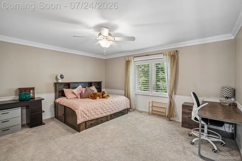 4500 Boxwood Court Oakland Charter Township MI 48306