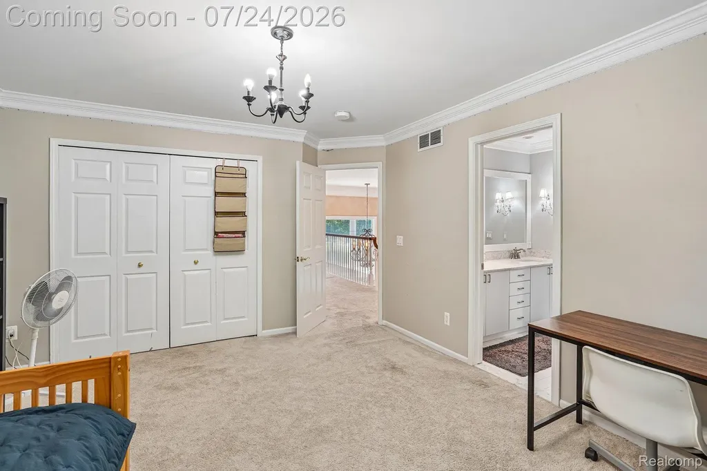 4500 Boxwood Court Oakland Charter Township MI 48306