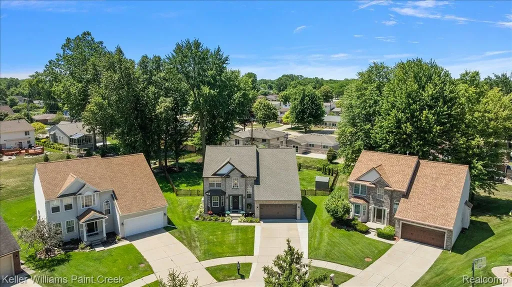 36317 Dickson Drive Sterling Heights City MI 48310
