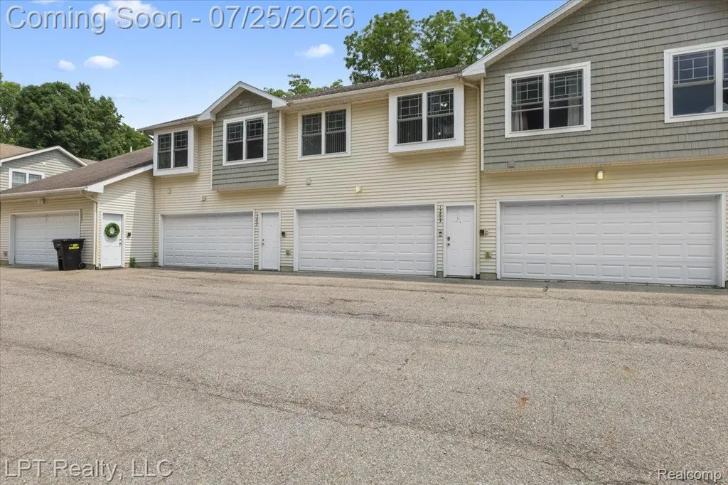 13809 Mead Creek Road Bath Charter Township MI 48808