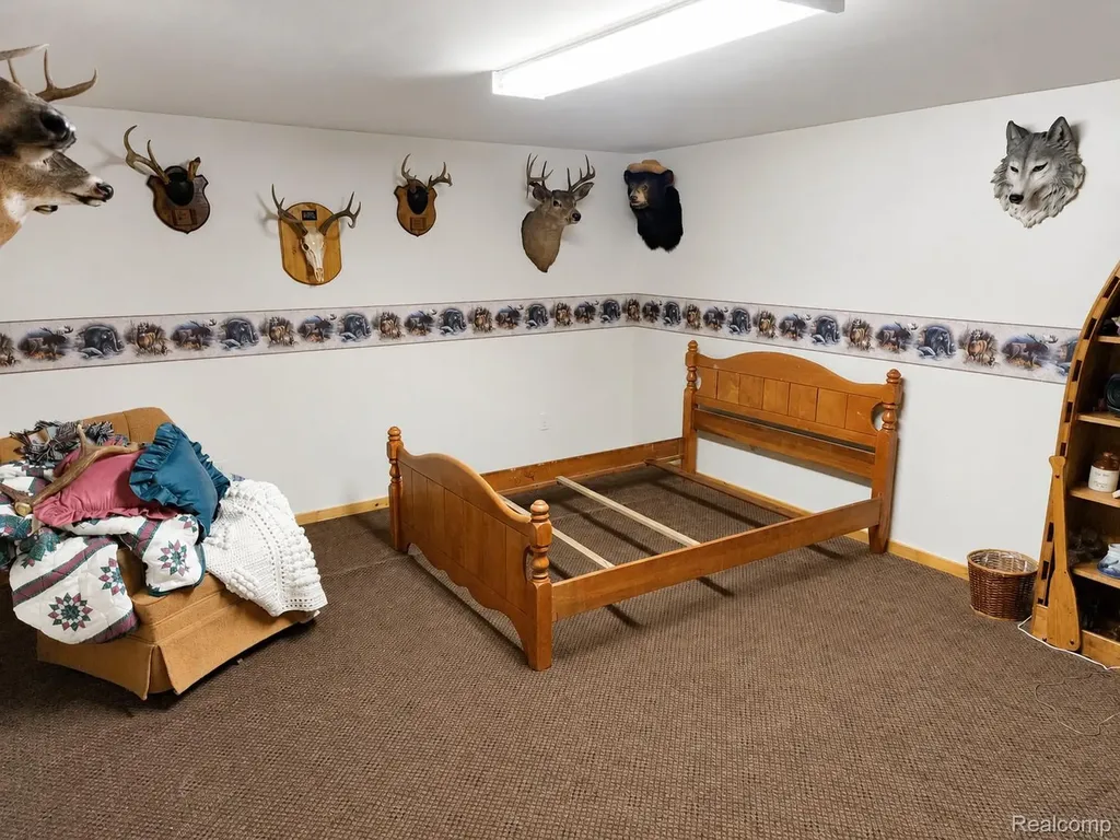 11183 Wolf Road Charlton Township MI 49751