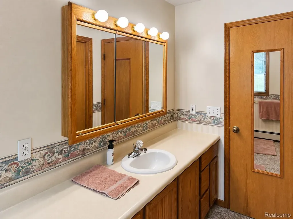 11183 Wolf Road Charlton Township MI 49751