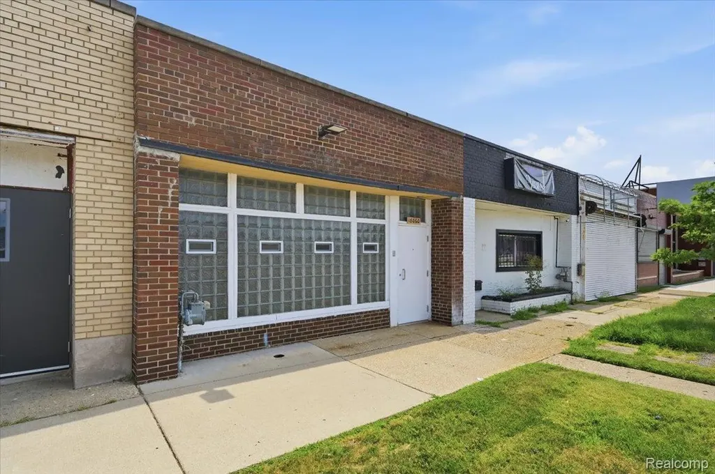18060 James Couzens Freeway Detroit City MI 48235