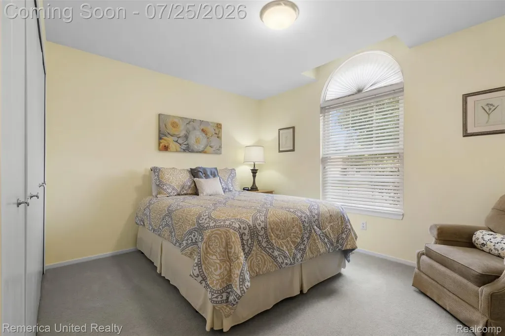 2241 Meadow Brook Court Commerce Charter Township MI 48390