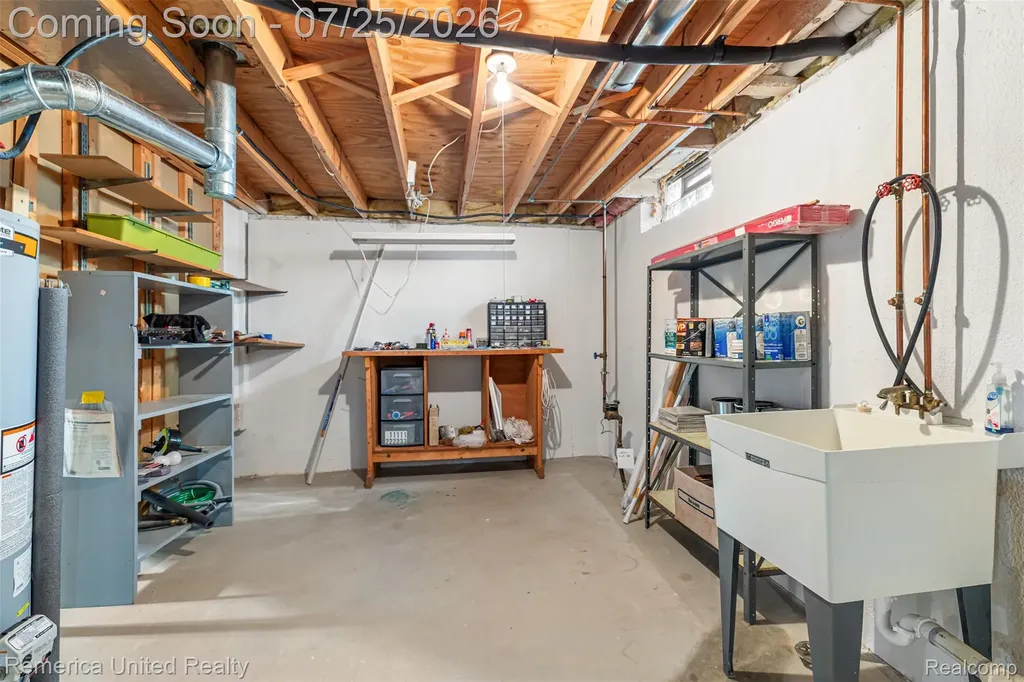 2241 Meadow Brook Court Commerce Charter Township MI 48390