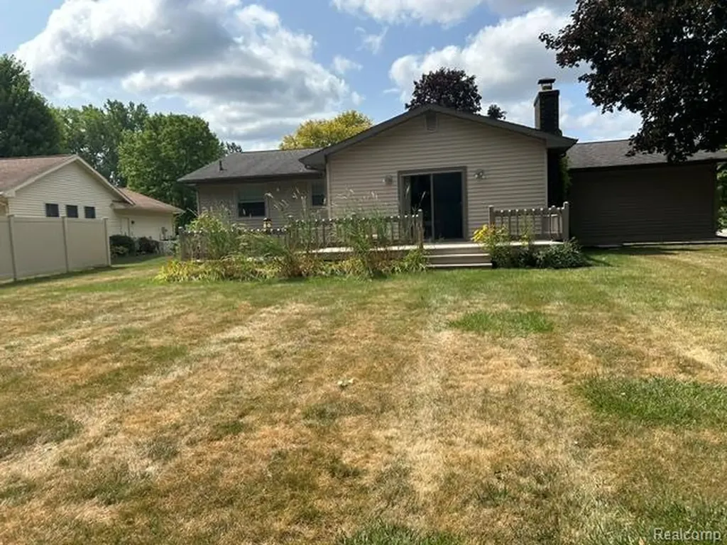 6220 Thorncliff Drive Mundy Township MI 48473