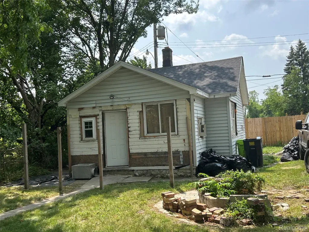 7622 Quinn Street Detroit City MI 48234