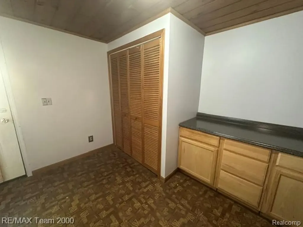 5601 Parkview Street Frenchtown Township MI 48166