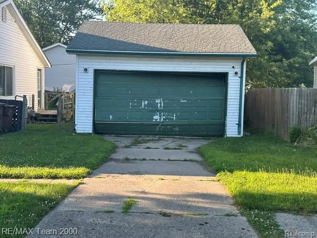 5601 Parkview Street Frenchtown Township MI 48166