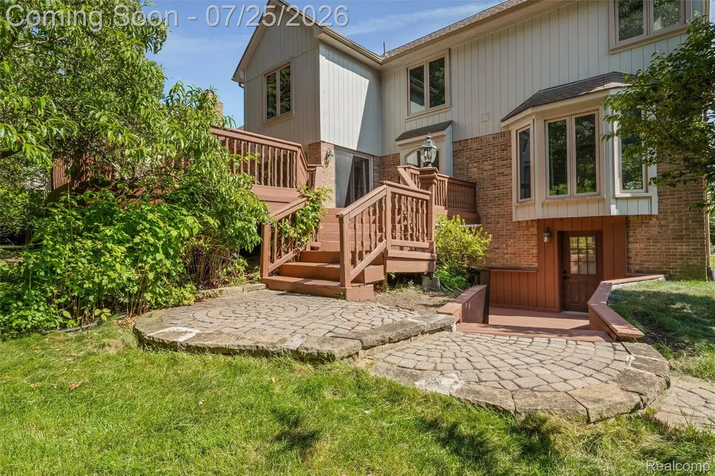 3740 Merriweather Lane Rochester Hills City MI 48306