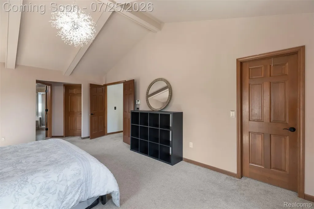 3740 Merriweather Lane Rochester Hills City MI 48306