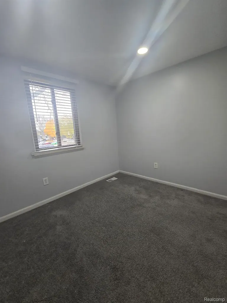 8410 Hickory Drive Sterling Heights City MI 48312