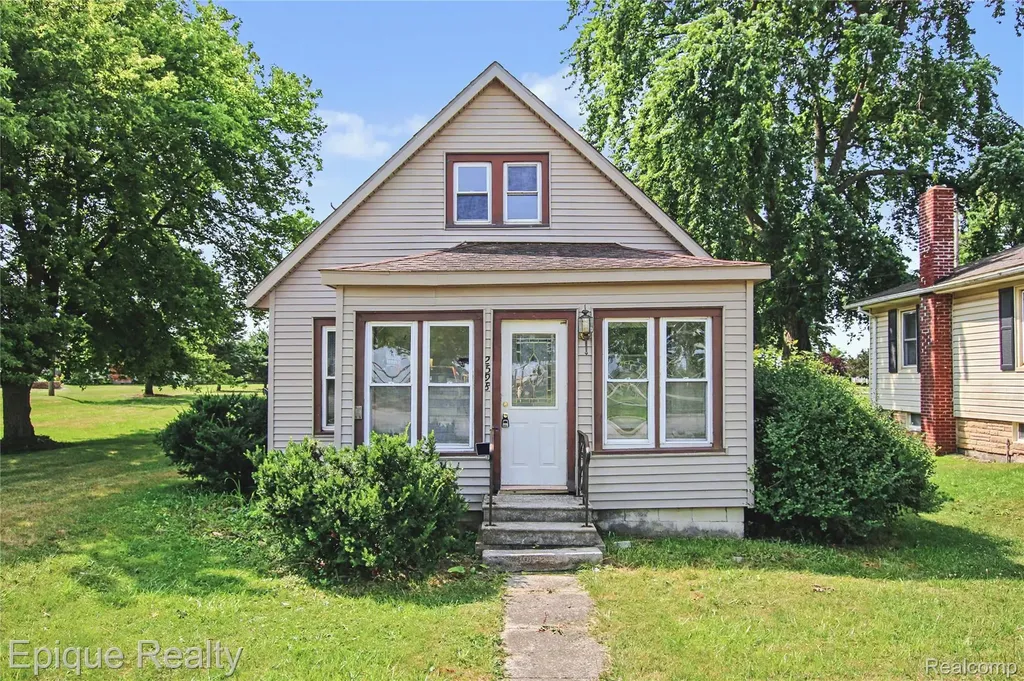 2598 Black River Street Deckerville Village MI 48427
