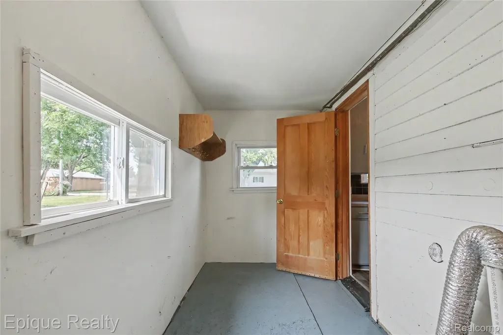 2598 Black River Street Deckerville Village MI 48427