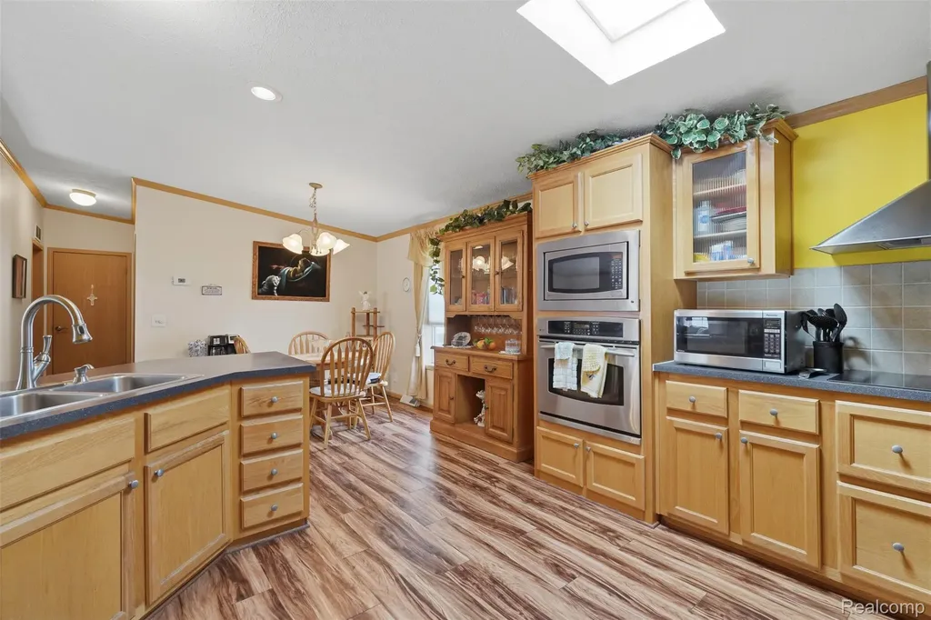 11784 Stoneridge Court Green Oak Township MI 48178