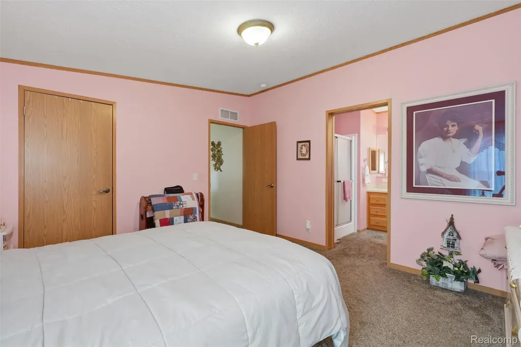 11784 Stoneridge Court Green Oak Township MI 48178
