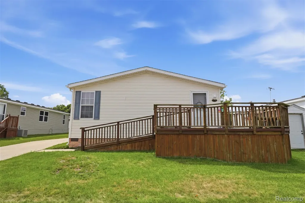 11784 Stoneridge Court Green Oak Township MI 48178