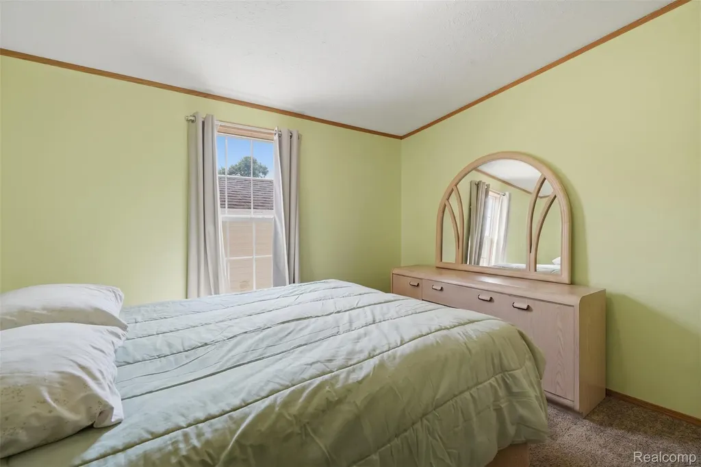 11784 Stoneridge Court Green Oak Township MI 48178