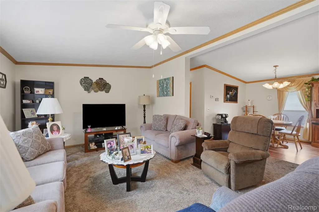 11784 Stoneridge Court Green Oak Township MI 48178