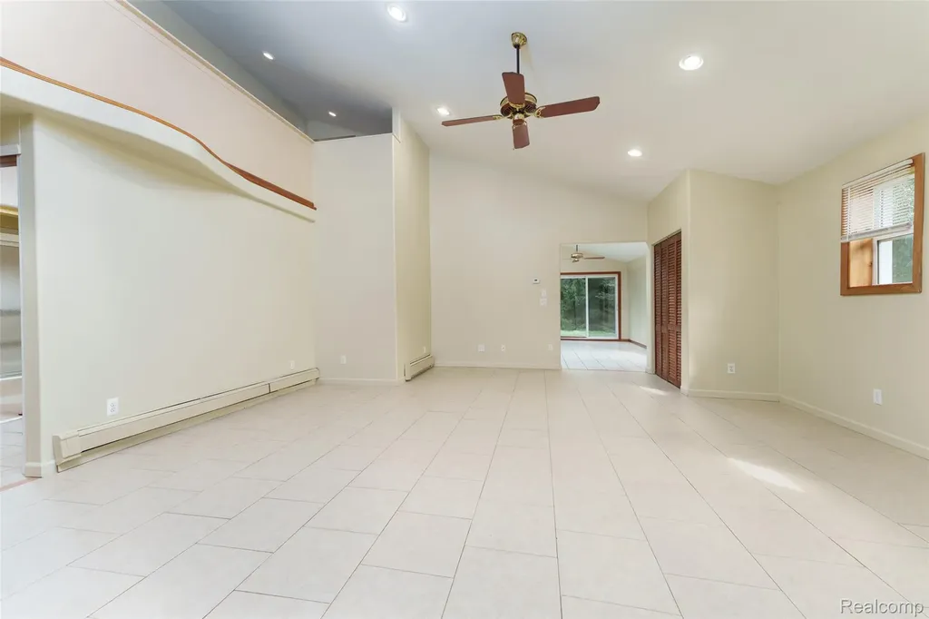 15921 W M 36 Unadilla Township MI 48169