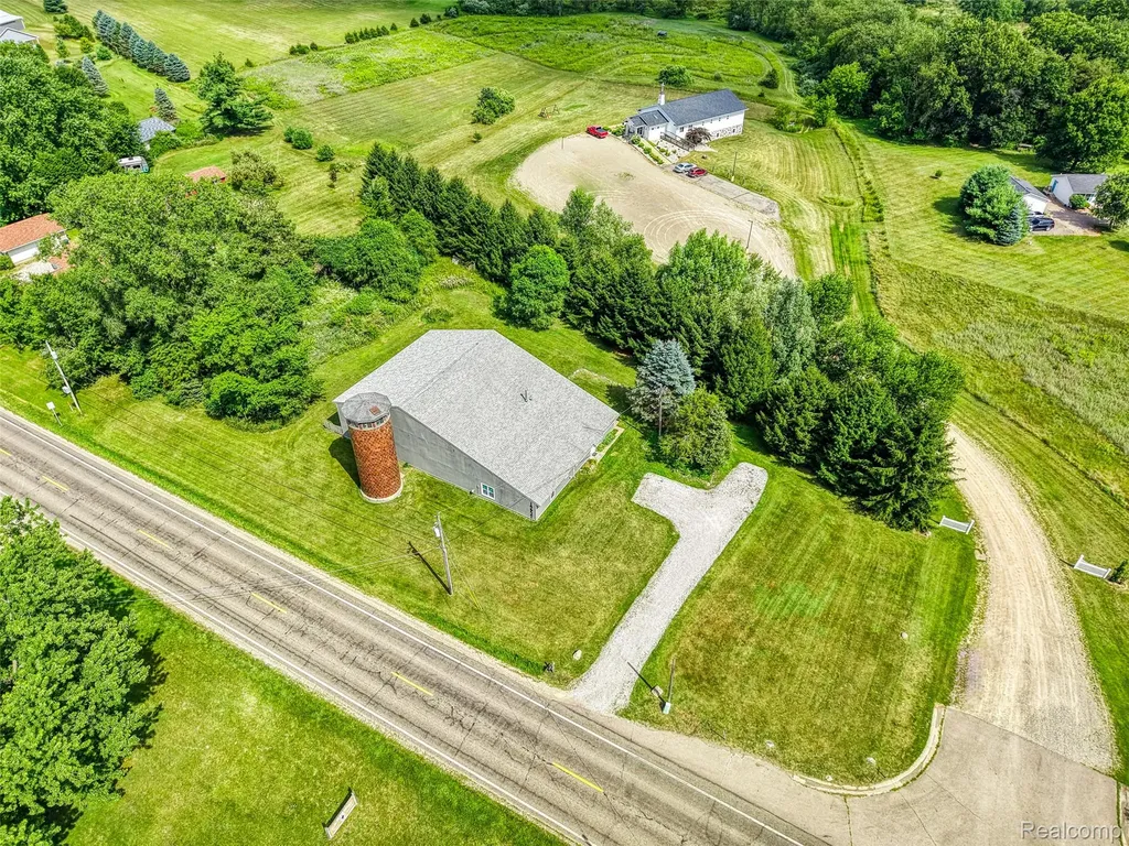 15921 W M 36 Unadilla Township MI 48169
